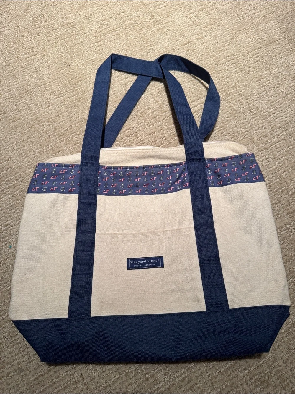 Vineyard Vines custom Delta Gamma tote bag